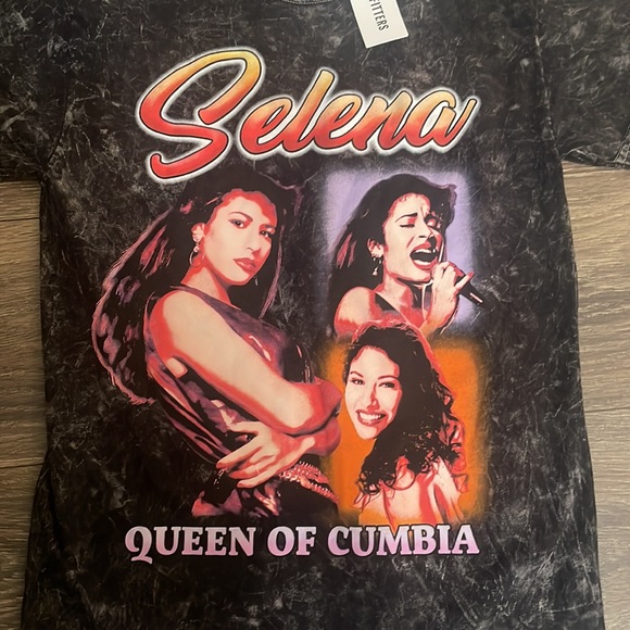 Brand New Selena T shirt Size Small - Picture 3 of 3